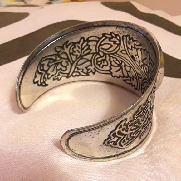 Bangle Bracelet Turquoise and Silver - Picture 6 of 8